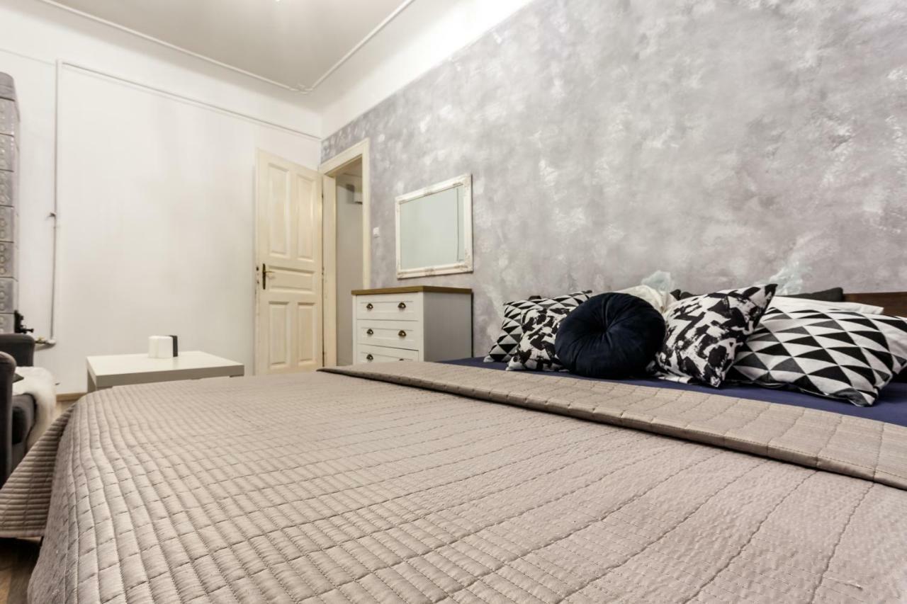 إلفيف Apartment On Sharanevycha المظهر الخارجي الصورة